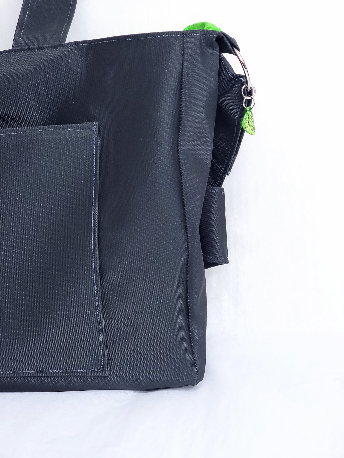 Hidden Flytrap Tote