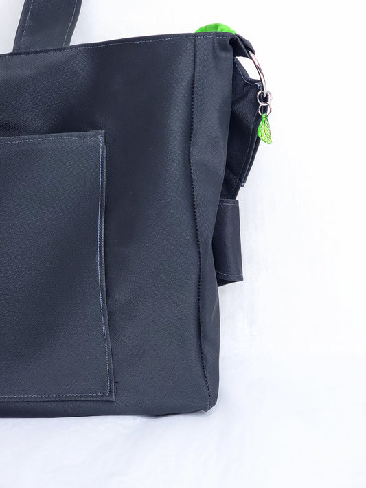 Hidden Flytrap Tote